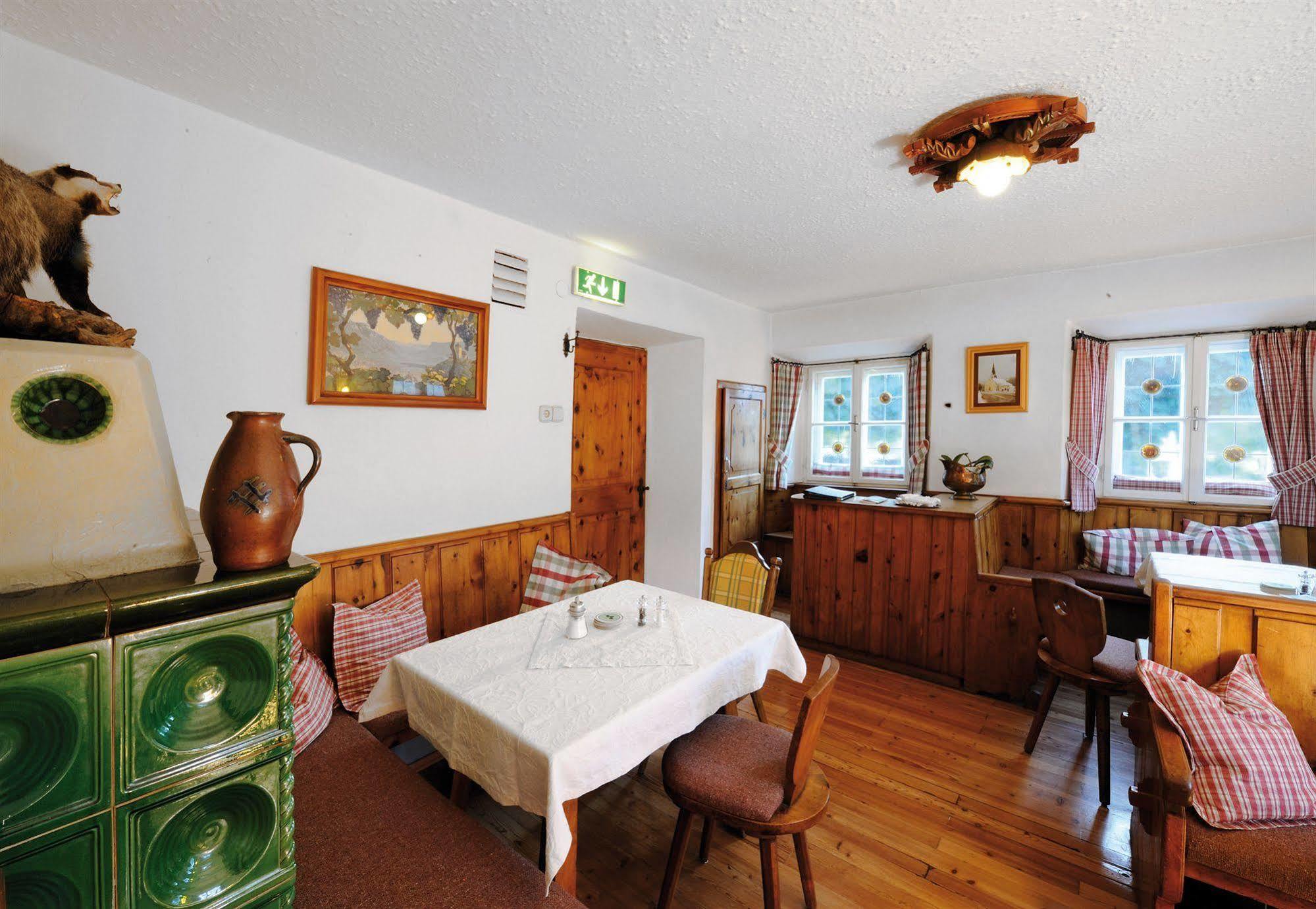 Der Stern - Nachhaltiges Wirtshaus Und Landhotel Seit 1509 Obsteig Ngoại thất bức ảnh