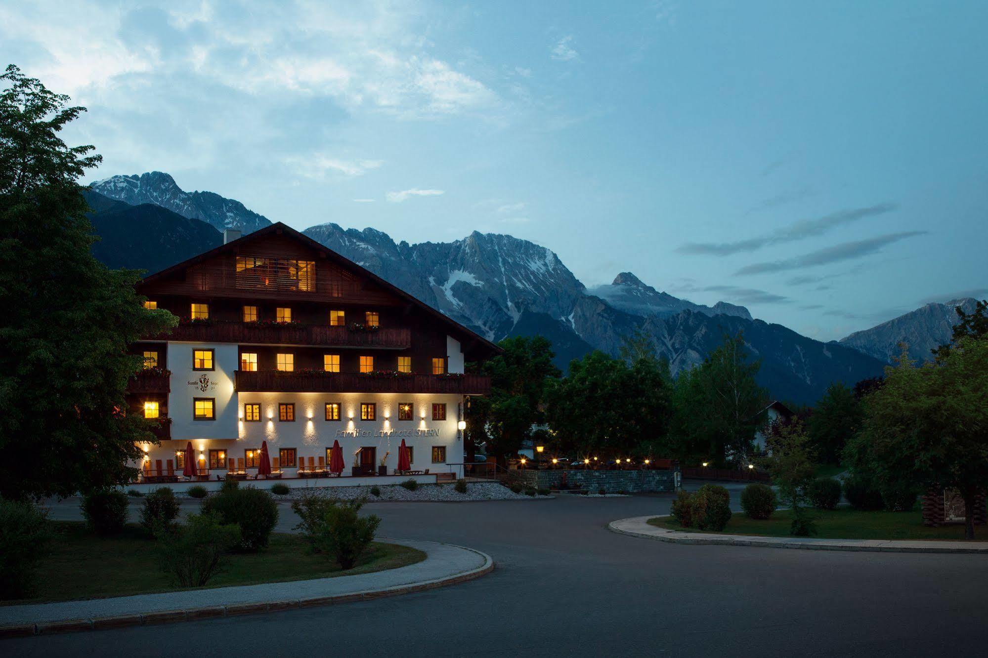 Der Stern - Nachhaltiges Wirtshaus Und Landhotel Seit 1509 Obsteig Ngoại thất bức ảnh